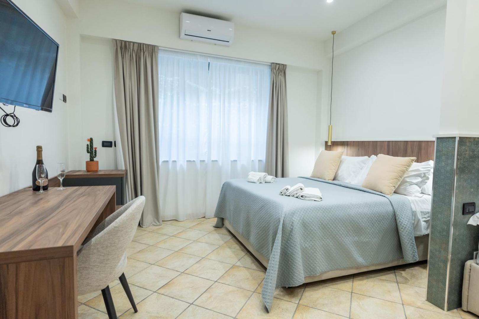 San Giusto Rooms Джардини-Наксос Экстерьер фото