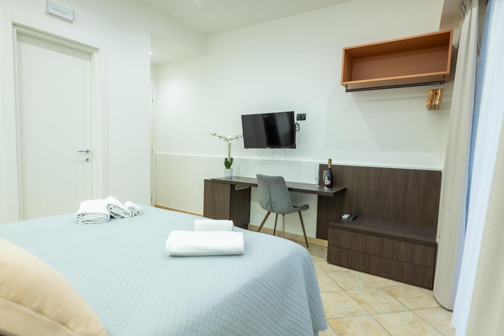 San Giusto Rooms Джардини-Наксос Экстерьер фото